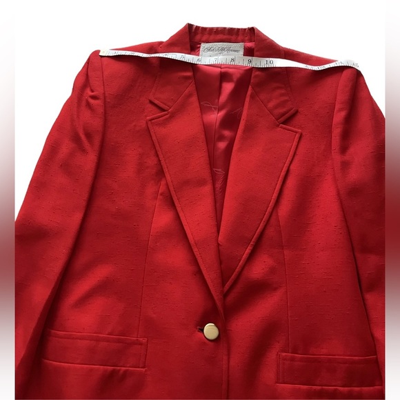 Saks Fifth Avenue Joesph Picone red blazer with matching skirt.Size 8 Valentine - Picture 8 of 16